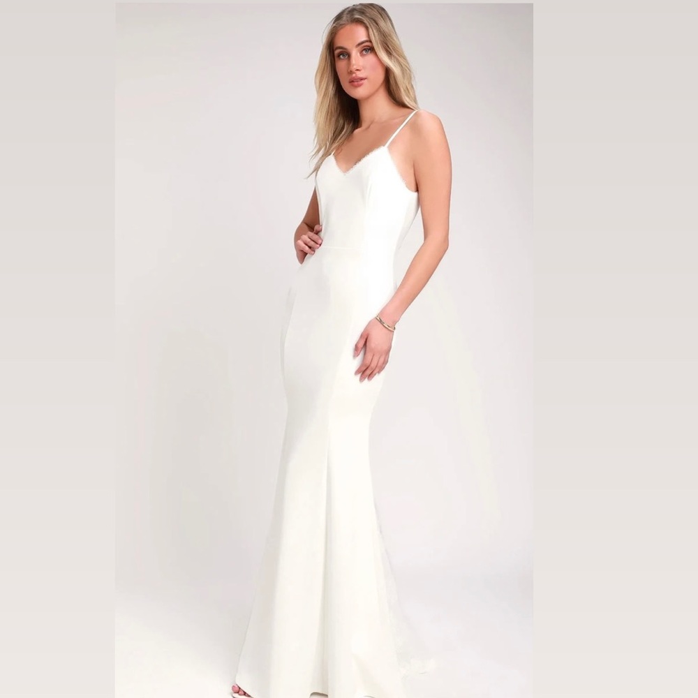 NEW Lulu’s Taliana White Lace Mermaid Maxi Dress
